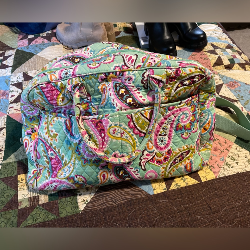 Vera Bradley tote bag
